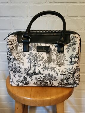 Disney Haunted Mansion Handbag Like New